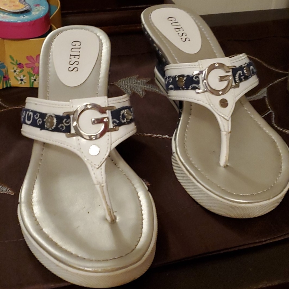 Sandals in box worn 2x